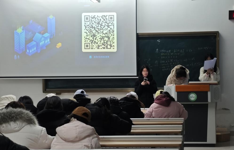 商学院2025一站式社区系列活动（19）｜“安全护航宿舍，知识守护成长”宿舍安全知识竞赛活动