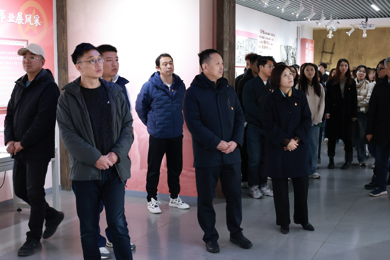 追寻红色足迹,传承焦裕禄精神 ——商学院党员师生赴焦裕禄纪念馆与故居参观学习-山东农业工程学院商学院欢迎您